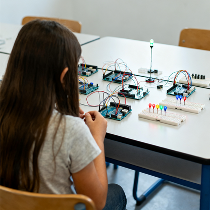 Robotics Fundamentals — Mechanics, Circuits & Control